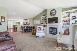 1276 Prestwick Dr, Holland, MI 49423 - Photo 8