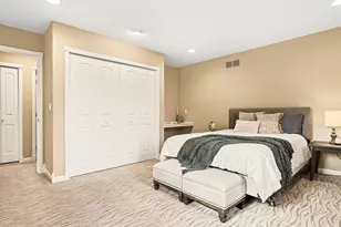 3949 S Michael Rd, Ann Arbor, MI 48103 - Photo 16
