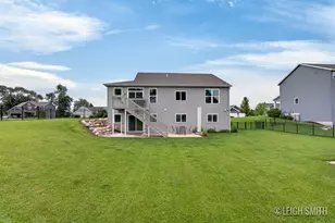 5901 Lynn Dr, Allendale, MI 49401 - Photo 6