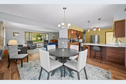 2225 Maple Path, Saint Joseph, MI 49085 - Photo 12
