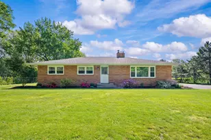 2225 Maple Path, Saint Joseph, MI 49085 - Photo 1