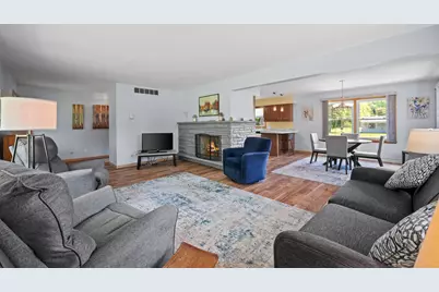 2225 Maple Path, Saint Joseph, MI 49085 - Photo 14