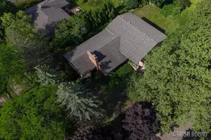 518 Russwood St NE, Grand Rapids, MI 49505 - Photo 26