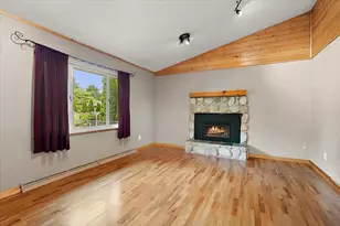 5866 Ponderosa Dr, Stevensville, MI 49127 - Photo 10