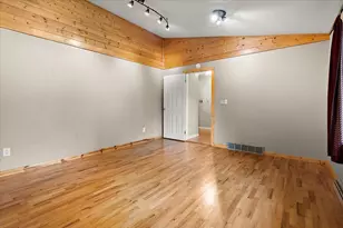 5866 Ponderosa Dr, Stevensville, MI 49127 - Photo 16