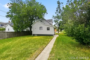 156 W 18th St, Holland, MI 49423 - Photo 40