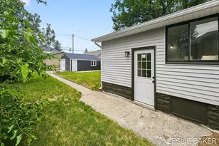 156 W 18th St, Holland, MI 49423 - Photo 44