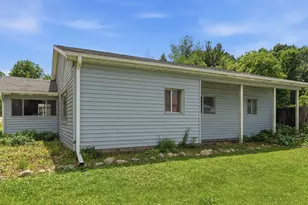 212 Woodland Ave, Jackson, MI 49203 - Photo 20