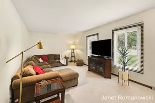1789 Pleasantwood Dr, Jenison, MI 49428 - Photo 4