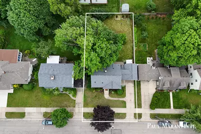1028 Dorroll Street NE, Grand Rapids, MI 49505 - Photo 32