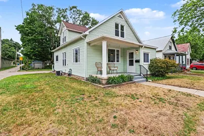 109 N Franklin Street, Ludington, MI 49431 - Photo 2