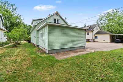 109 N Franklin Street, Ludington, MI 49431 - Photo 36