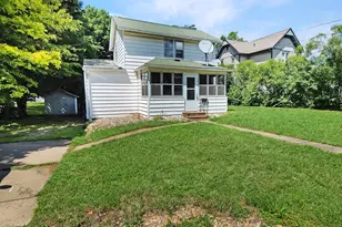 114 W Sprague St, Homer, MI 49245 - Photo 1