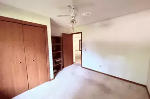 18777 Iroquois Dr, Spring Lake, MI 49456 - Photo 28