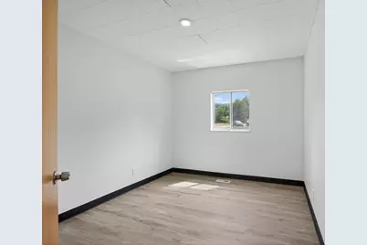 2532 Spring Arbor Road, Jackson, MI 49203 - Photo 12