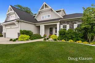 14982 Sagebrush Dr, Holland, MI 49424 - Photo 2