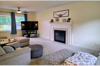 74 Carlyle Avenue, Coldwater, MI 49036 - Photo 2