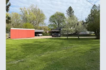 122 N Sherman Street, Howard City, MI 49329 - Photo 8