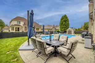 54393 Amber Dr, Macomb, MI 48042 - Photo 34