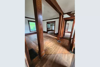 213 E High Street, Jackson, MI 49203 - Photo 6