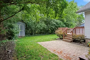 1100 Breton Rd SE, East Grand Rapids, MI 49506 - Photo 28