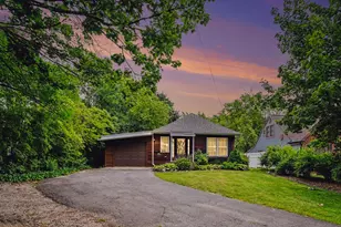1100 Breton Rd SE, East Grand Rapids, MI 49506 - Photo 2