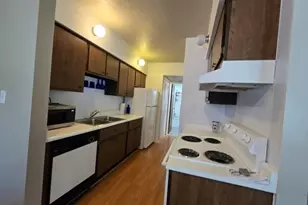 33027 Fargo St, Livonia, MI 48152 - Photo 12
