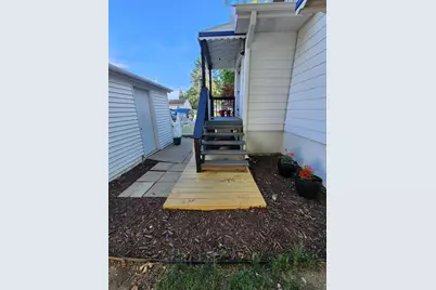 801 Concord Boulevard, Jackson, MI 49202 - Photo 4