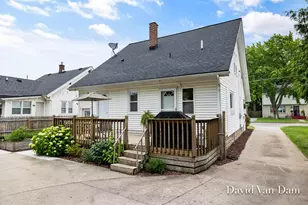 2433 Wyoming Ave SW, Wyoming, MI 49519 - Photo 40