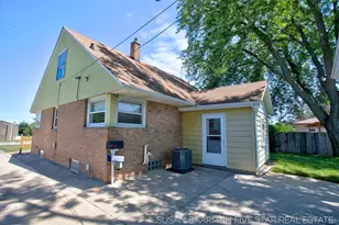 300 W 27th St, Holland, MI 49423 - Photo 46