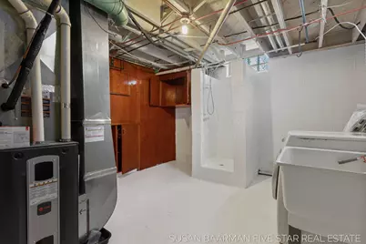 300 W 27th Street, Holland, MI 49423 - Photo 38