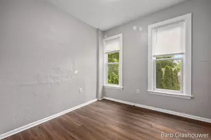 1559 Forrest Ave NE, Grand Rapids, MI 49505 - Photo 8