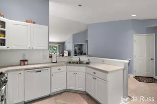 3912 Pemberton Dr SE, Grand Rapids, MI 49508 - Photo 8