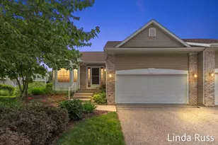 3912 Pemberton Dr SE, Grand Rapids, MI 49508 - Photo 2