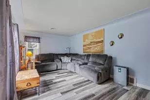 1363 S Quarterline Rd, Muskegon, MI 49442 - Photo 2