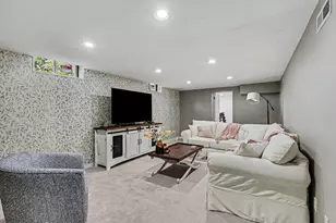 567 Central Ave, Holland, MI 49423 - Photo 22