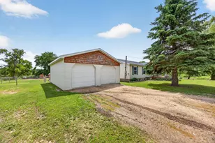 5110 N Cedar Lake Road NE, Edmore, MI 48829 - Photo 6