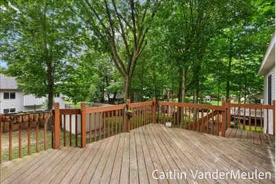 11035 Timberline Drive, Allendale, MI 49401 - Photo 12