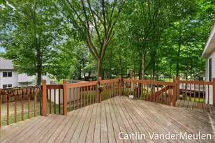 11035 Timberline Dr, Allendale, MI 49401 - Photo 12