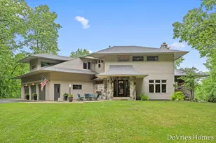 333 Fennessey Street SW, Grand Rapids, MI 49534 - Photo 2
