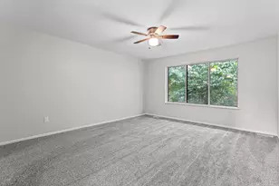 2260 Bordeaux St, West Bloomfield, MI 48323 - Photo 36