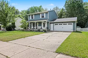 579 Venna Pl, Coopersville, MI 49404 - Photo 14