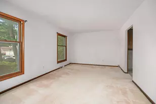 1365 Marwood Dr SE, Kentwood, MI 49508 - Photo 8