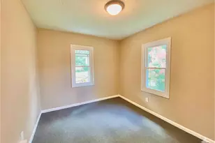 319 Holly St SW, Wyoming, MI 49548 - Photo 24
