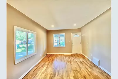 319 Holly Street SW, Wyoming, MI 49548 - Photo 8