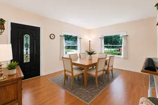 27623 Brettonwoods St, Madison Heights, MI 48071 - Photo 2