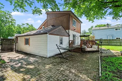27623 Brettonwoods Street, Madison Heights, MI 48071 - Photo 20
