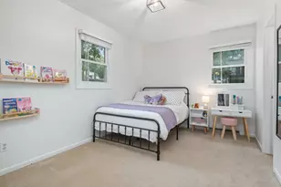 726 Lakeview Dr, Portage, MI 49002 - Photo 20