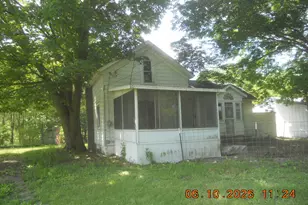5616 118th Ave, Fennville, MI 49408 - Photo 2