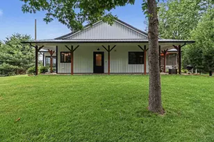1470 W Adams Rd, Pentwater, MI 49449 - Photo 18